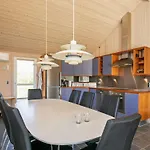 5 Star In Lokken Trudslev