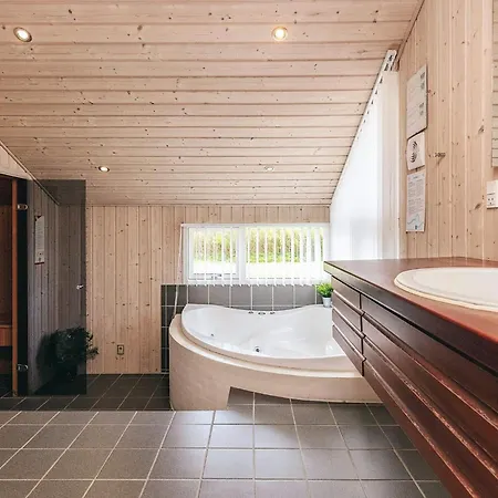 8 Person Holiday In L Kken Feriehus