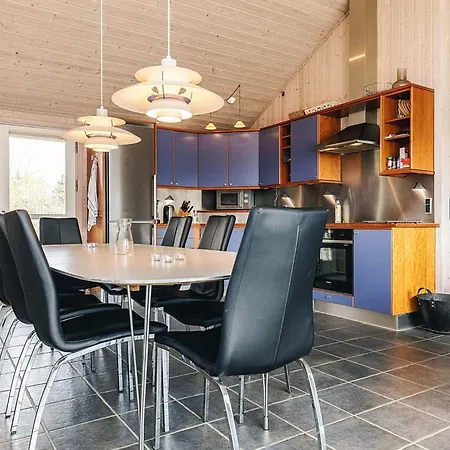 Modern Retreat - By Traum 別荘