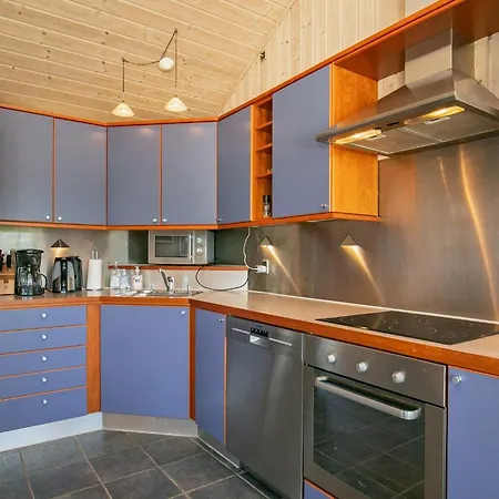 Modern Retreat - By Traum Trudslev