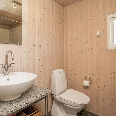 別荘 Modern Retreat - By Traum *