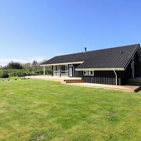 別荘 Modern Retreat - By Traum Trudslev