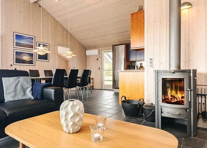 Modern Retreat - By Traum *
