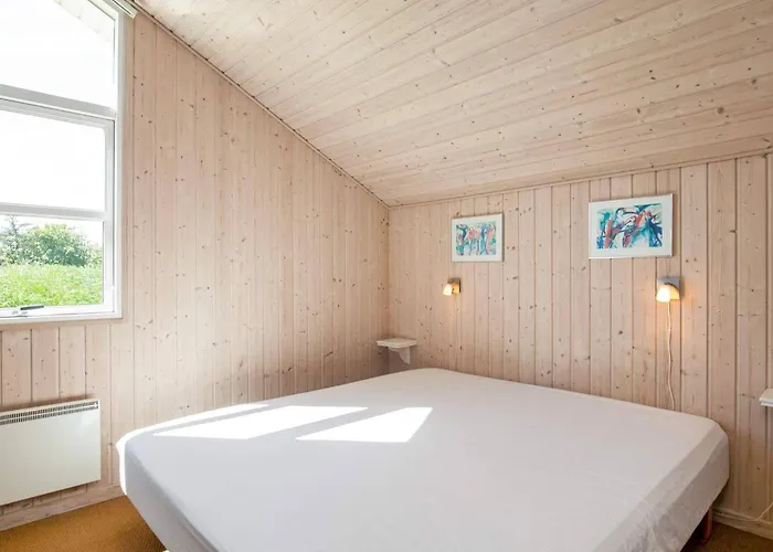 Modern Retreat - By Traum * Trudslev