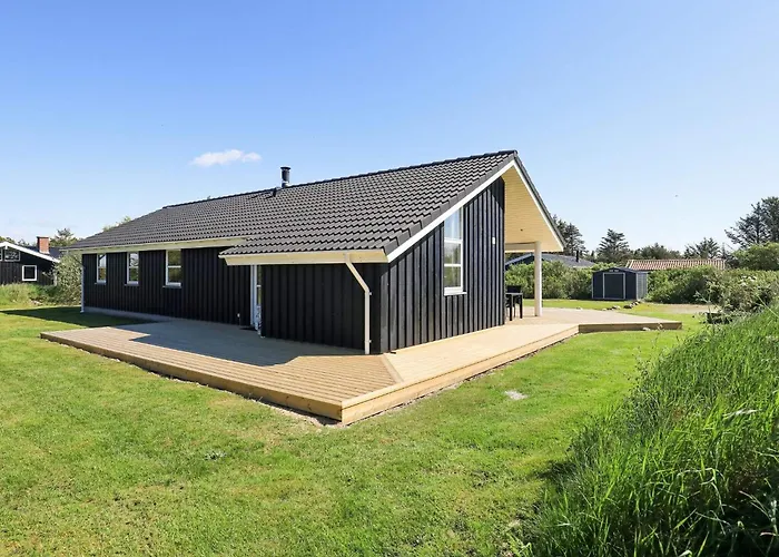 Modern Retreat - By Traum *